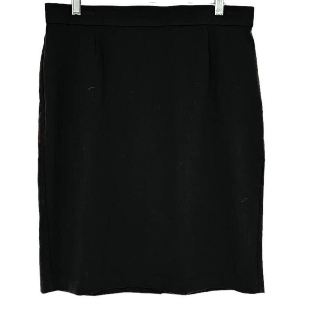 Briggs New York Women's SZ 12 Knee‎ Length Unlined Staple Black Skirt Back Zip